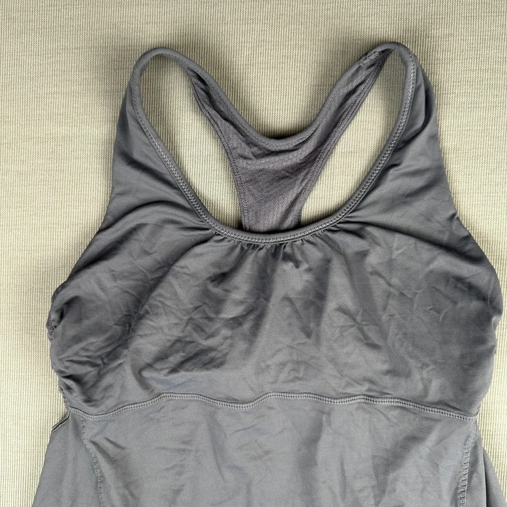 Lululemon Turbo Tank Top Size 6 Dark Gray Racerback Built-in Bra Yoga Workout